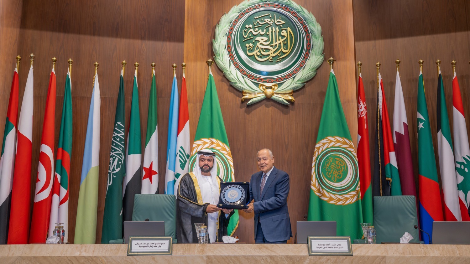 تكريم ولي عهد الفجيرة ”الشخصية العربية الرائدة في مجال الاستدامة“ من جامعة الدول العربية