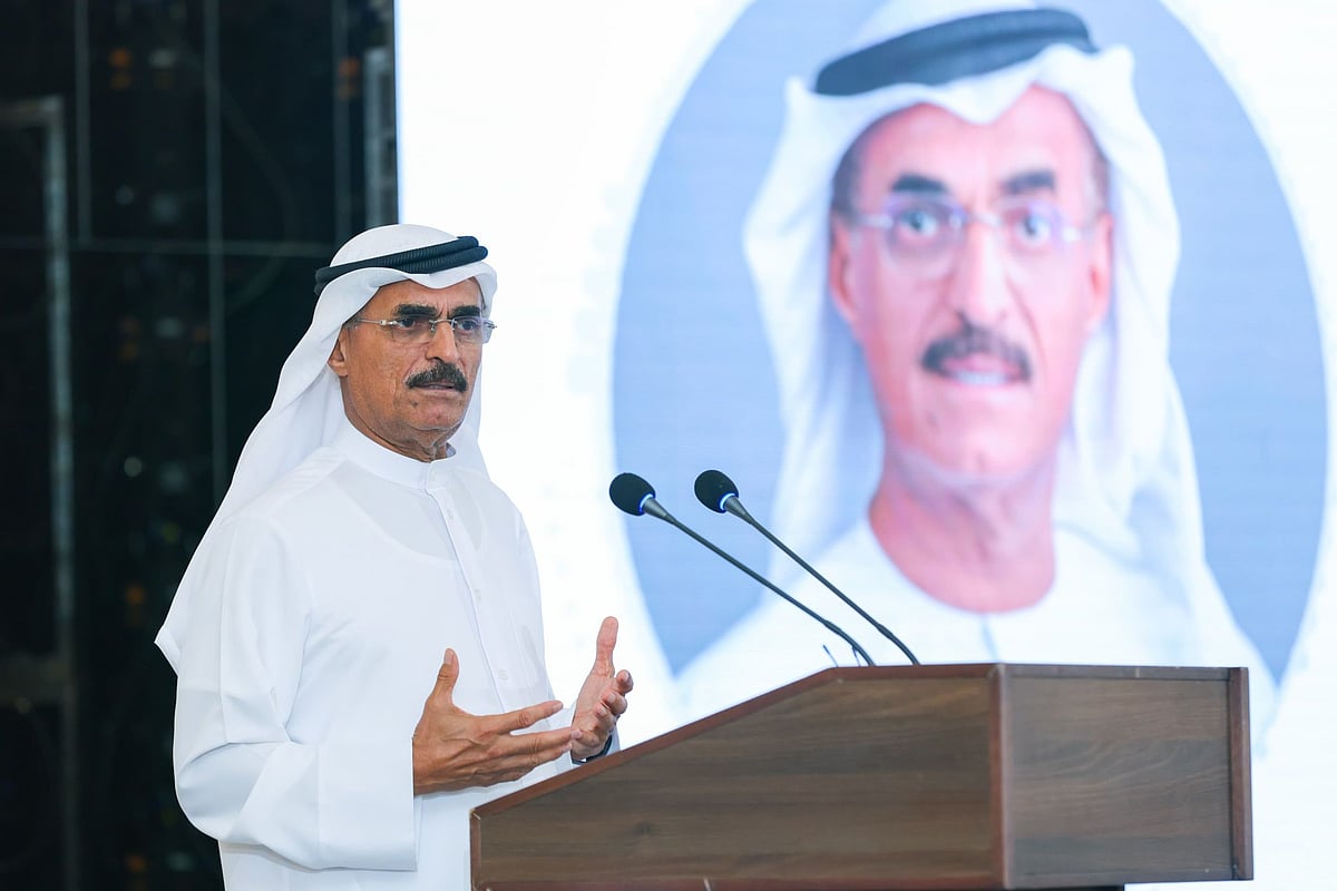 كيف تقود الإمارات المستقبل الأخضر من خلال خطوات جريئة في العمل المناخي- أحدث مقالات معالي د.عبدالله بلحيف
