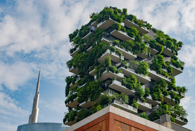 يهدف المؤتمر الدولي لممارسات الهندسة المدنية المستدامة في الإمارات إلى توفير فرصة رائعة لجمع الأساتذة والباحثين والعلماء في جميع أنحاء العالم منصة رائعة لتقديم أحدث نتائج البحوث المبتكرة وأحدث التطورات والاتجاهات في مجالات الهندسة المدنية والبيئة والطاقة الخضراء. وستركز المناقشات على المفاهيم الحديثة للبنية التحتية المستدامة والخضراء والممارسات البيئية مع مراعاة الآثار العالمية المترتبة على التوسع الحضري المزدهر وتغير المناخ والإشراف على البيئات الساحلية وغيرها من البيئات الحساسة. سيتضمن المؤتمر محادثات مدعوة من شخصيات بارزة في جميع أنحاء العالم ، ودروس / ورش عمل قبل المؤتمر وعروض تقديمية ورقية. تتمثل رؤية ICESCEP 2023 في تعزيز التواصل بين الباحثين والممارسين العاملين في مجموعة واسعة من المجالات المذكورة أعلاه في الهندسة المدنية والبيئية. يجتمع عدد محتمل من المشاركين في ICESCEP 2023 لتقديم نتائج البحوث وتبادل الرؤى والأفكار والحصول على تحديثات حول أحدث التقنيات وتوسيع الشبكات المهنية والاجتماعية.