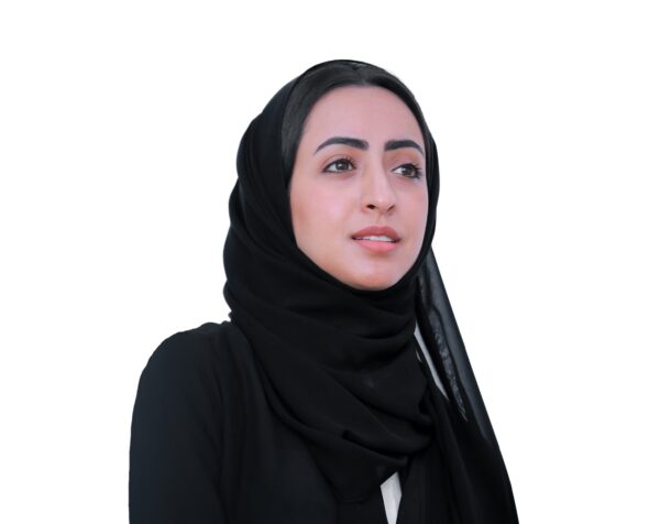 الدكتورة نورة الشامسي تطلق مشروعًا سينمائيًا بالذكاء الاصطناعي يعيد سرد الحكاية الإماراتية بمنظور مُعاصر 5 Sheikha Noora Alshamsi