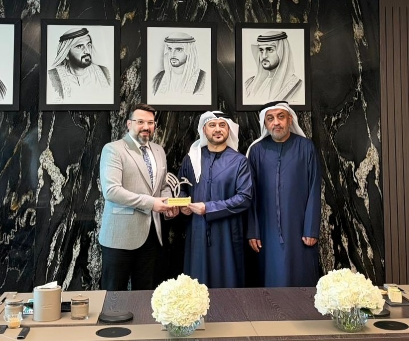 Emirates Scholar Center for Research and Studies conducted an official visit to Parkin Company in Dubai as part of exploring avenues for joint cooperation in scientific research and applied studies related to smart transportation, traffic management, and the development of technology systems supporting sustainability.